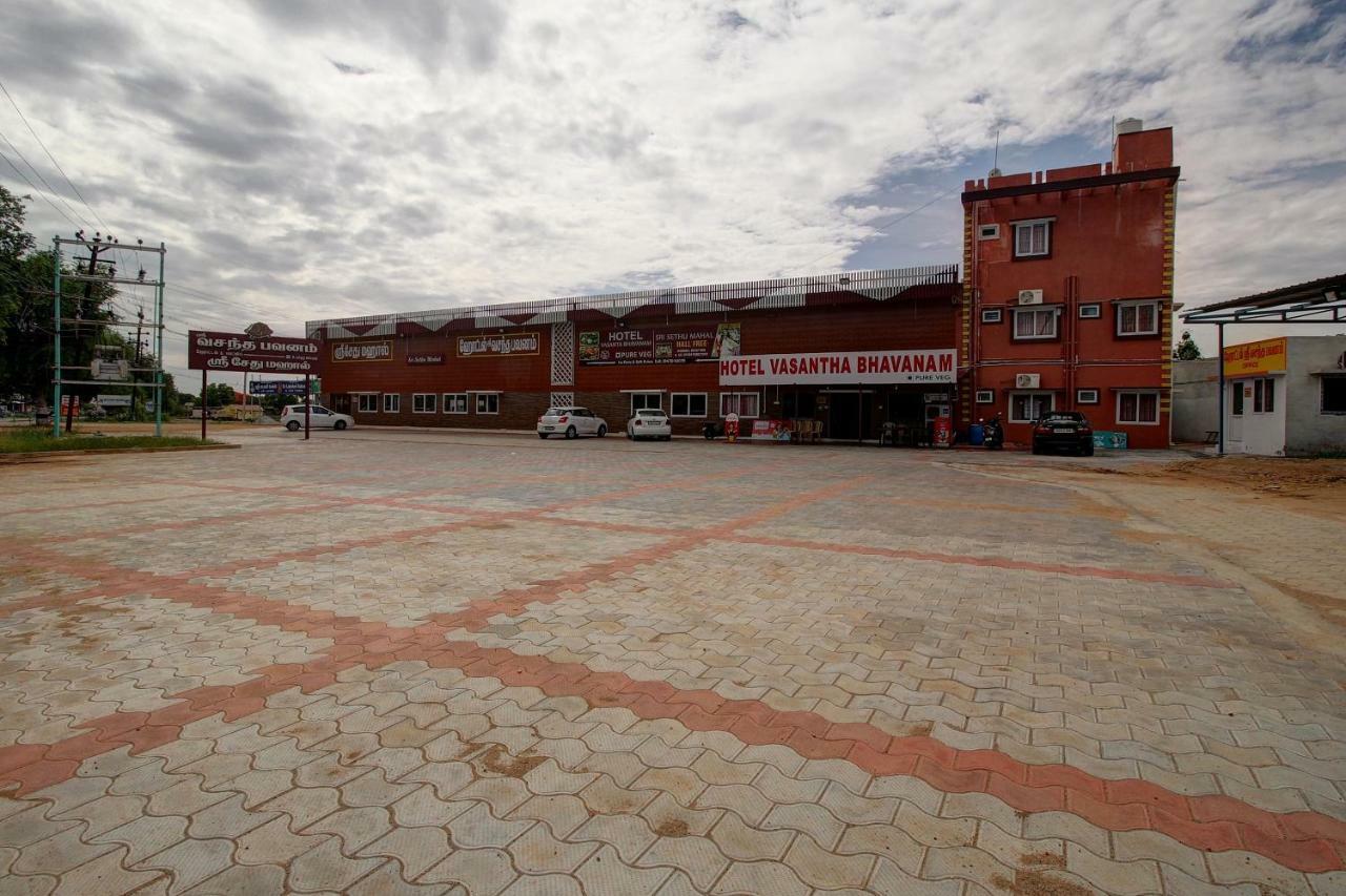 Oyo 42678 Hotel Vasantha Bhavanam Saver Coimbatore Eksteriør bilde