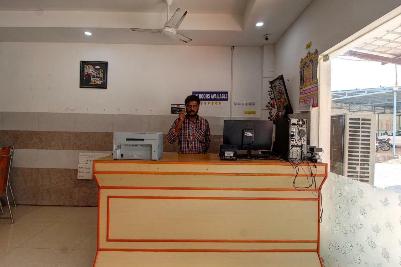 Oyo 42678 Hotel Vasantha Bhavanam Saver Coimbatore Eksteriør bilde